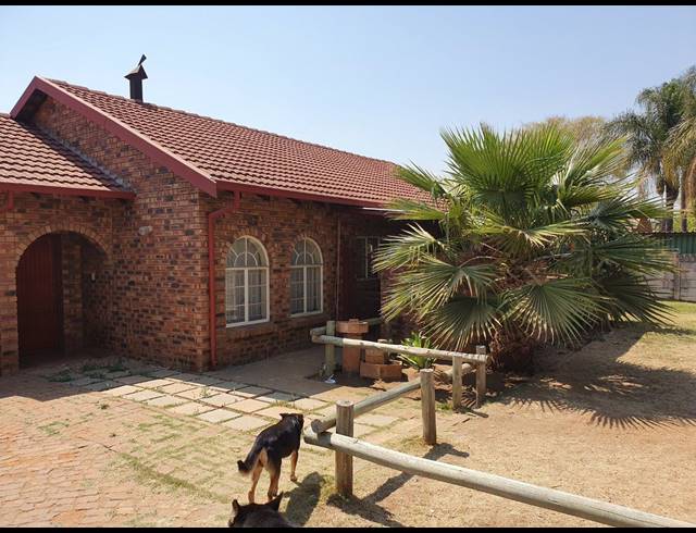 3 BEDROOM HOUSE SOLD IN THERESAPARK